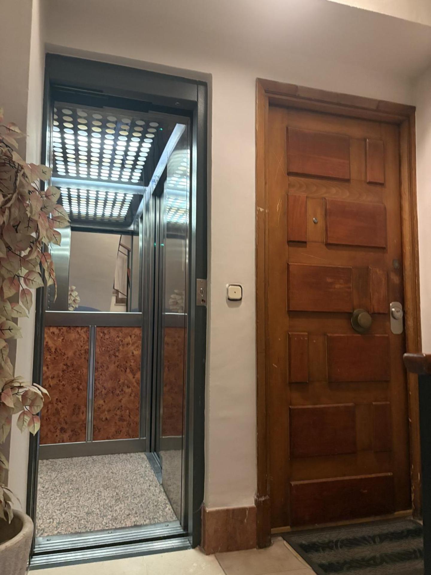 Apartamento Familiar Centro Historico Plaza Ayuntamiento "Ciutat Vella" Valencia Exterior photo